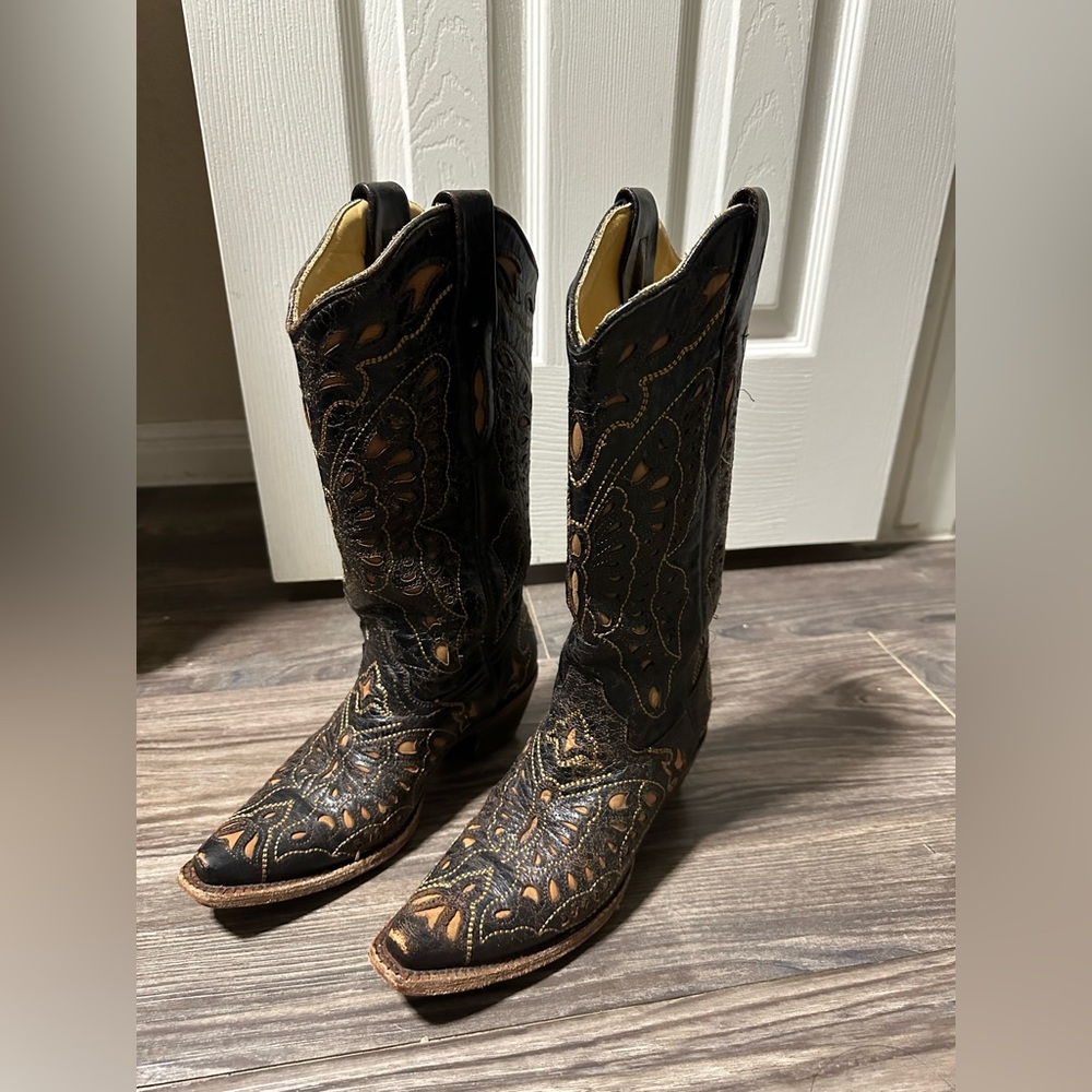 Corral butterfly boots